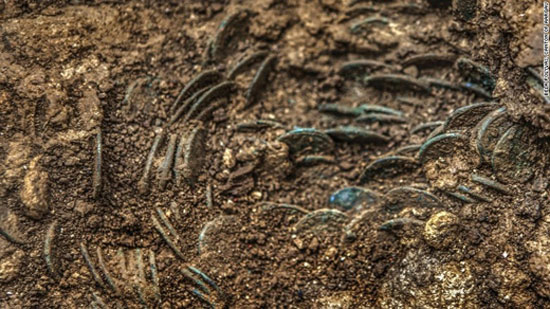 کشف سکه های 1700 ساله در خانه یک کشاورز+تصاویر